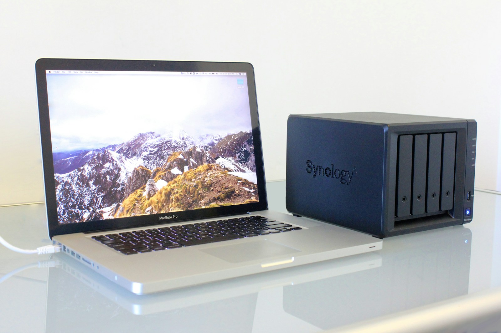 【NAS】NASと外付けHDDとの違いは？SynologyとQNAPどちらを選ぶ？